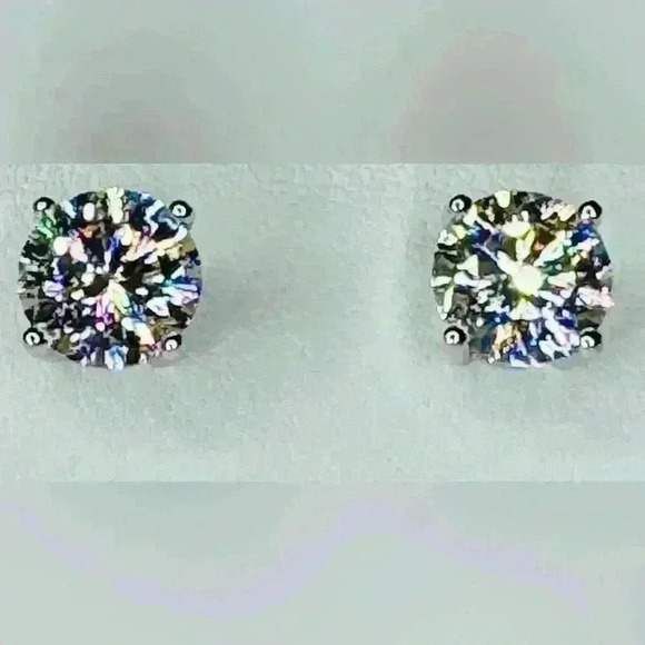 Jewelry - Moissanite 1 Carat Earrings GRA CERTIFIED